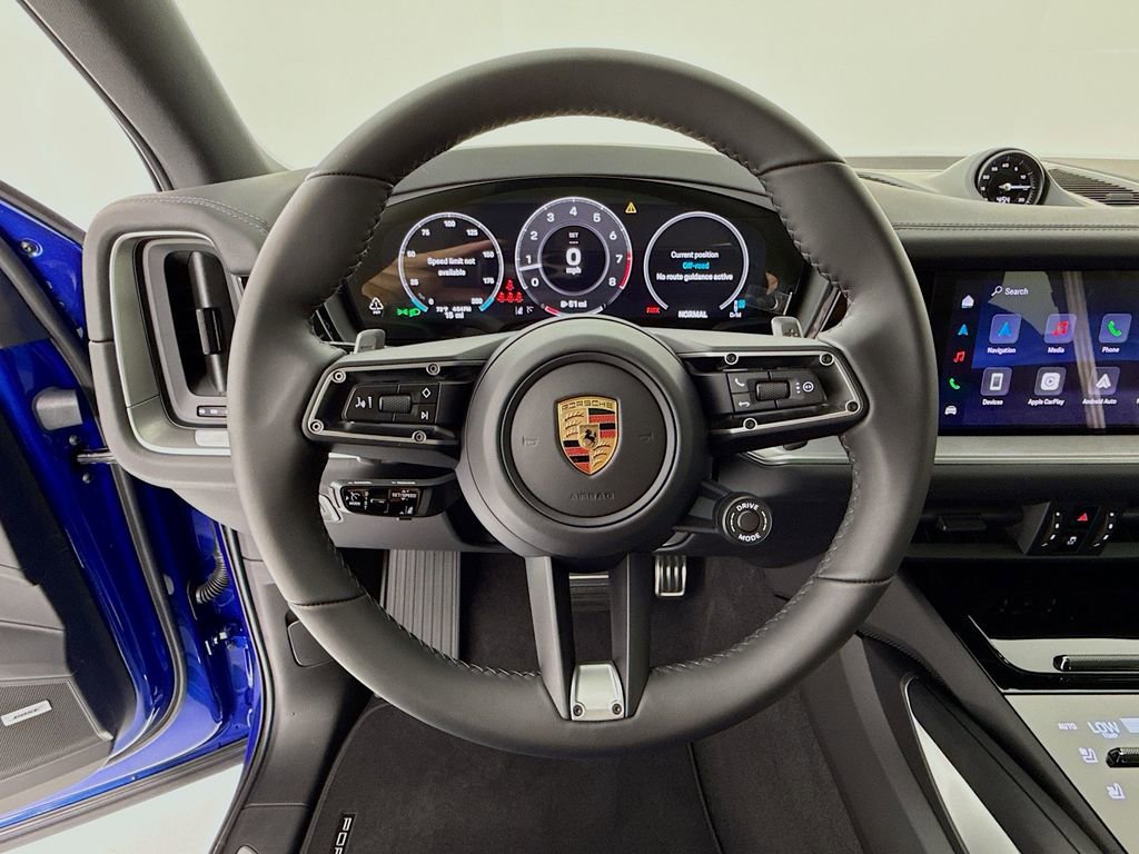 New 2026 Porsche Cayenne S AWD/4WD image 17