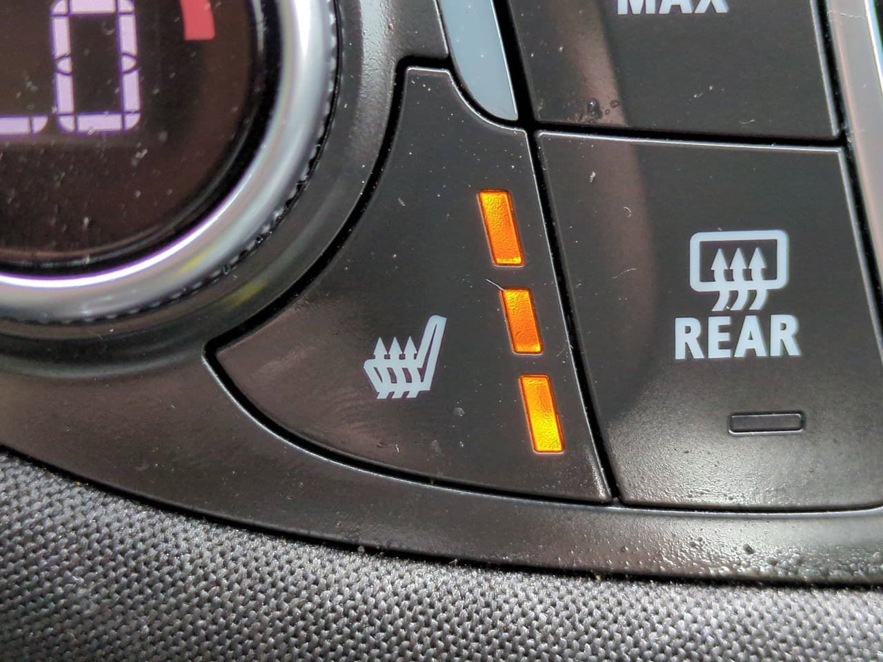 Used 2025 Chevrolet Malibu LT FWD image 21