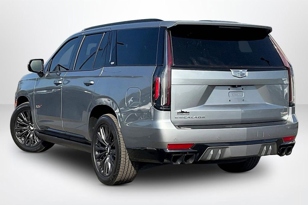 Used 2023 Cadillac Escalade V w/ Heavy-Duty Trailer Package image 5