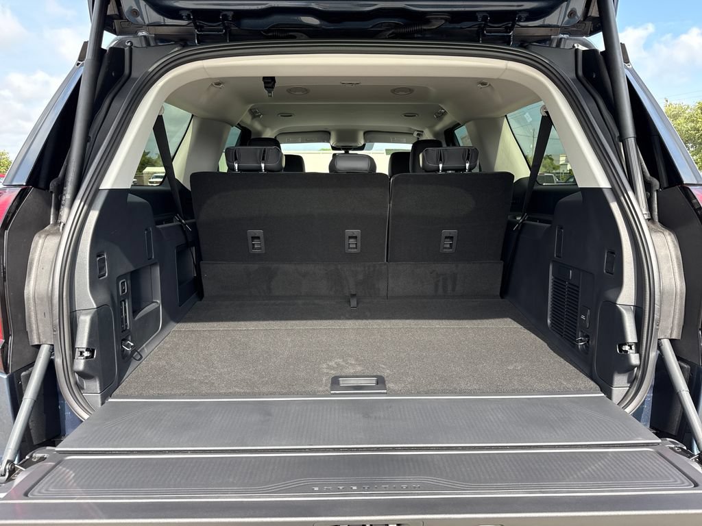 New 2027 Ford Expedition Max Active RWD image 21