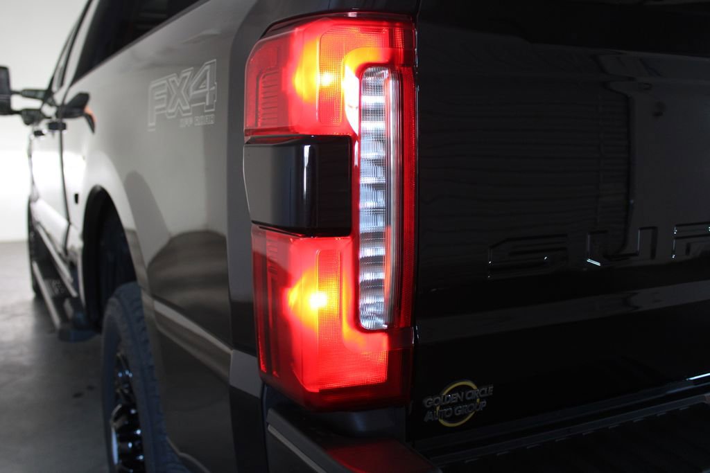 New 2026 Ford F250 Lariat w/ Black Appearance Package image 65