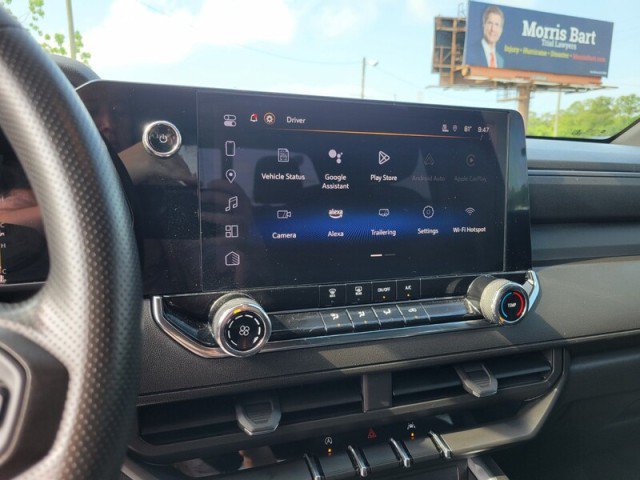 Used 2023 Chevrolet Colorado Trail Boss w/ LPO, Skid Plate Package AWD/4WD image 16