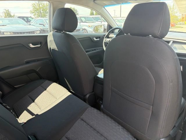Used 2018 Kia Rio S FWD image 21