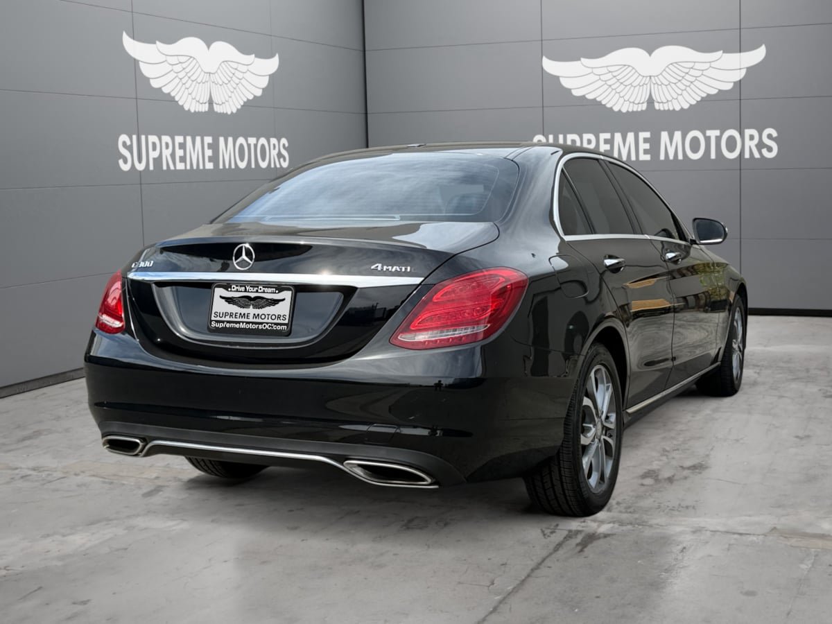 Used 2015 Mercedes-Benz C 300 4MATIC Sedan image 5