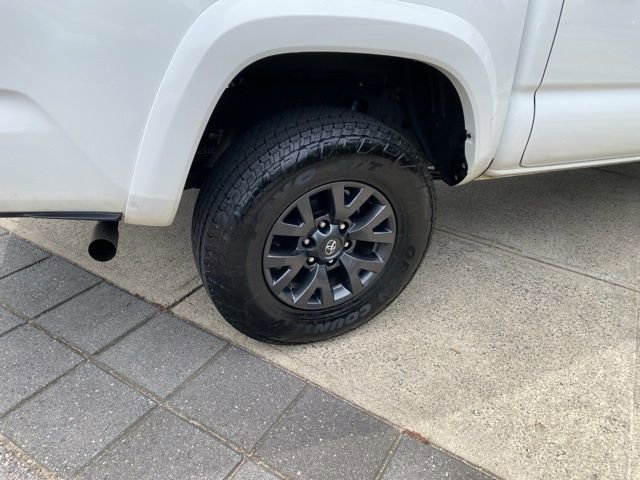 Used 2023 Toyota Tacoma SR5 image 15