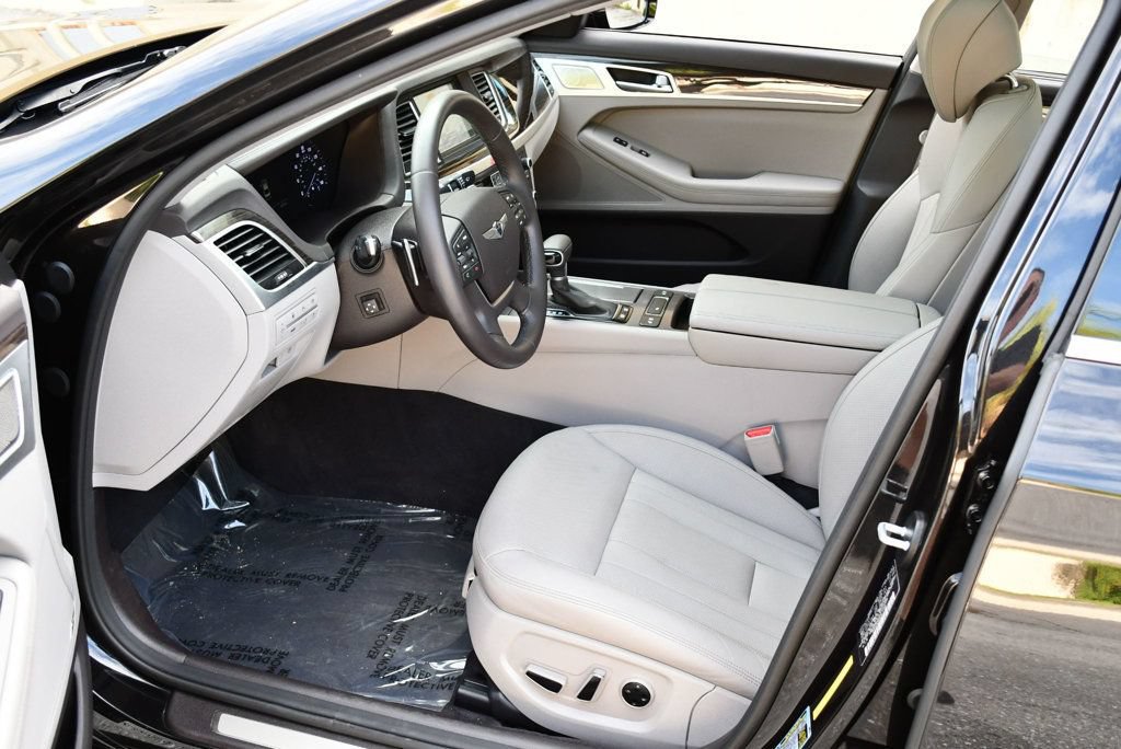 Used 2018 Genesis G80 3.8 w/ Option Group 02 RWD image 14