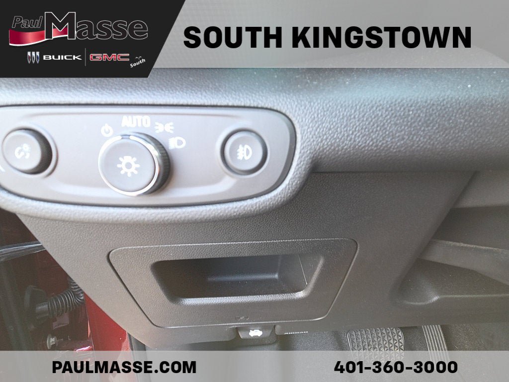 Used 2023 Chevrolet TrailBlazer RS w/ Sun and Liftgate Package AWD/4WD image 11