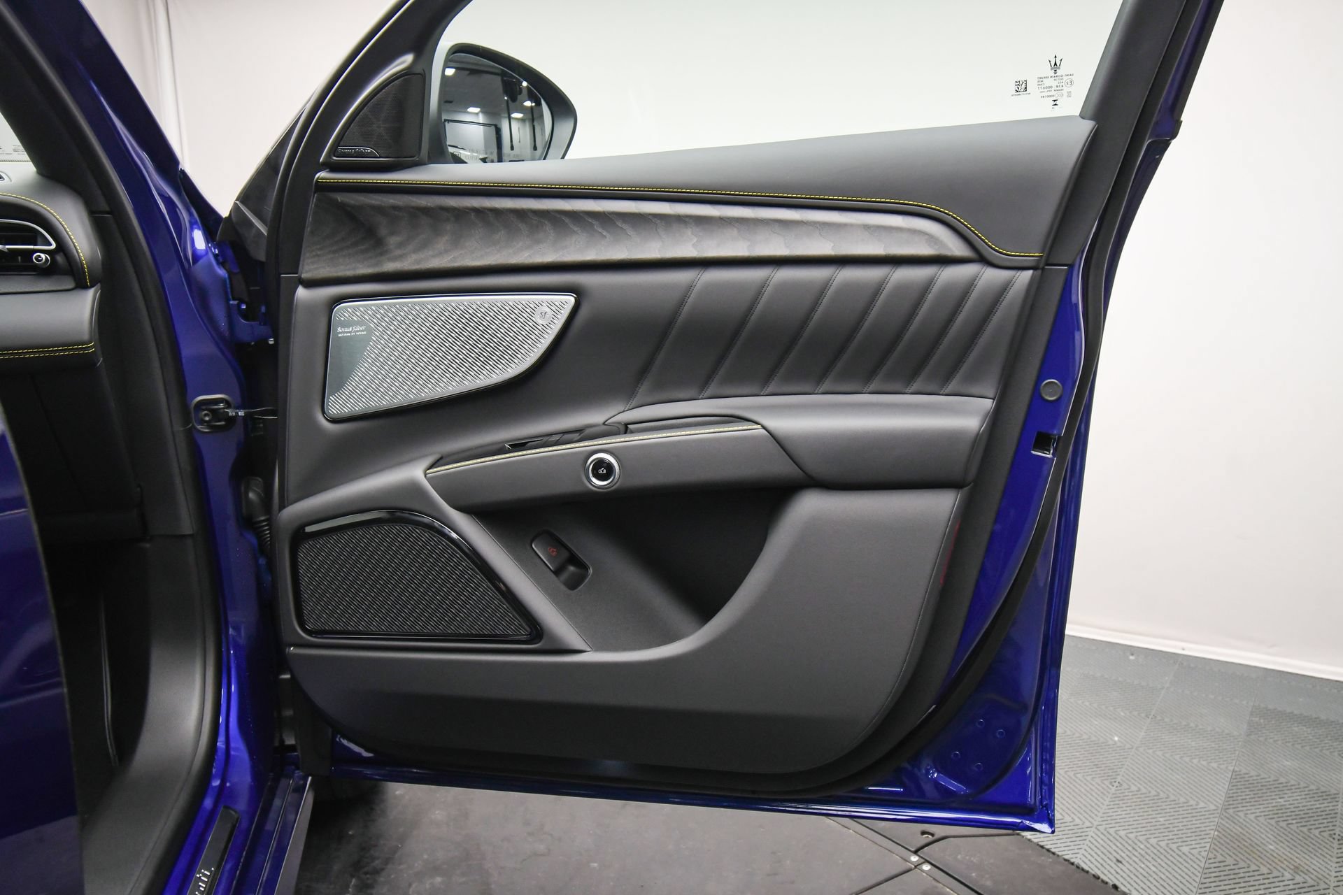 Used 2025 Maserati Grecale GT AWD/4WD image 42