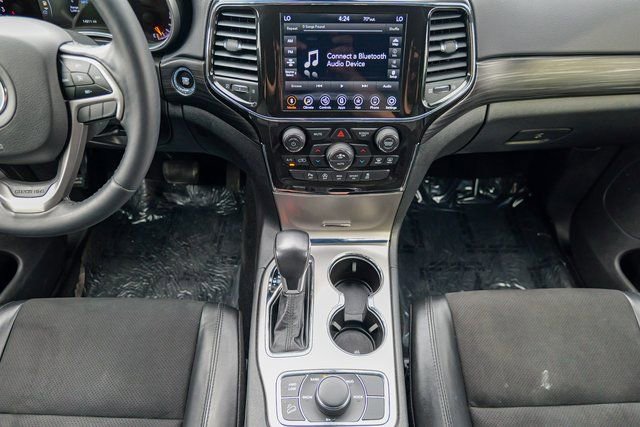 Used 2022 Jeep Grand Cherokee Laredo X image 42