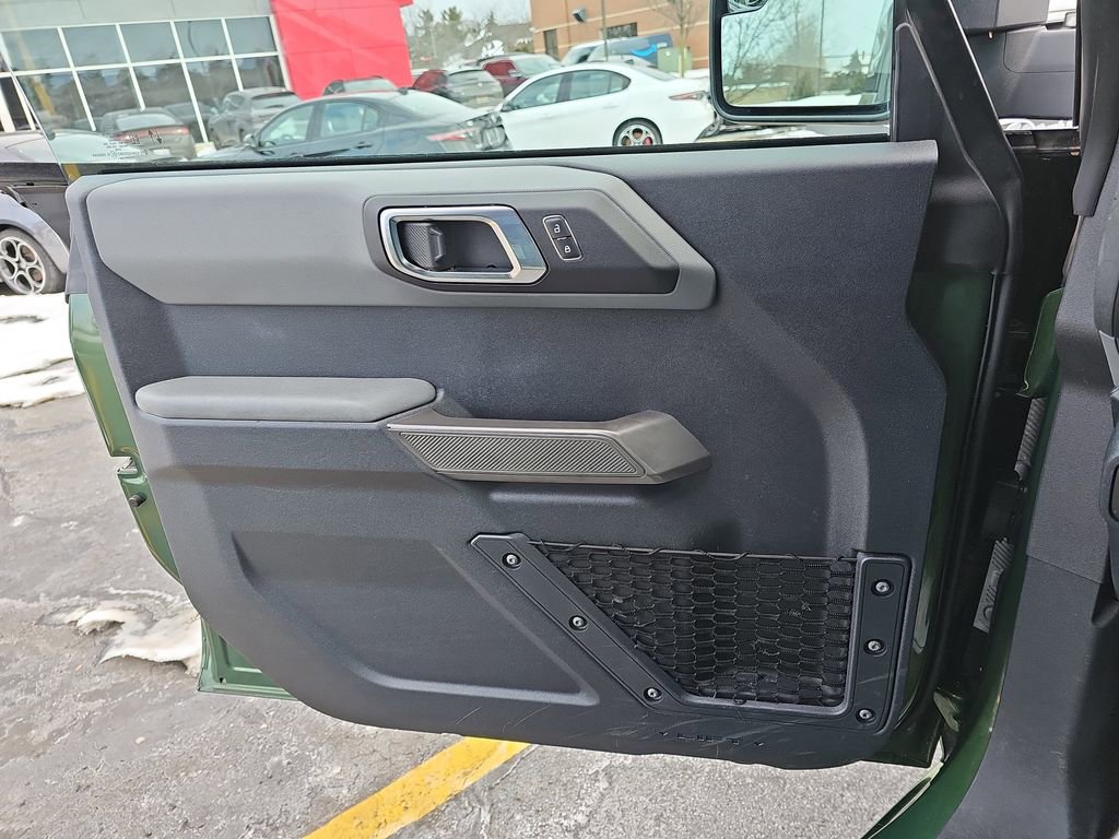 Used 2022 Ford Bronco Black Diamond w/ Sasquatch Package image 25