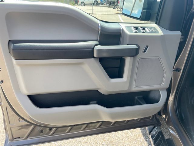 Used 2018 Ford F150 XLT w/ Equipment Group 302A Luxury AWD/4WD image 10