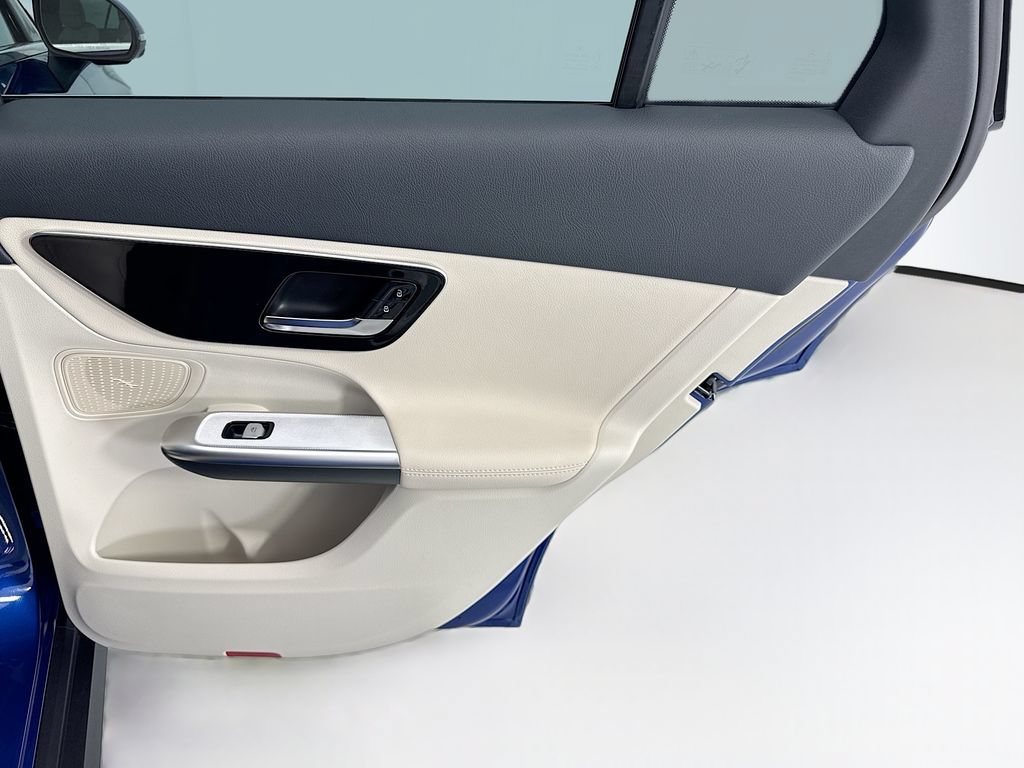 Certified 2026 Mercedes-Benz GLC 300 image 25