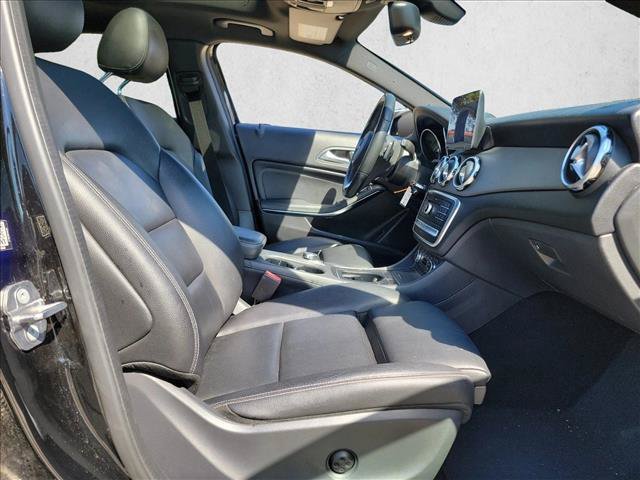 Used 2020 Mercedes-Benz GLA 250 4MATIC image 25