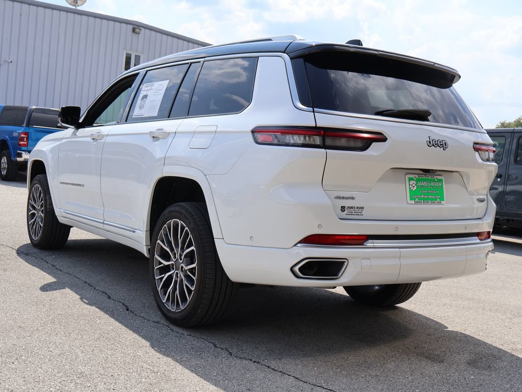 Used 2024 Jeep Grand Cherokee L Summit AWD/4WD image 3