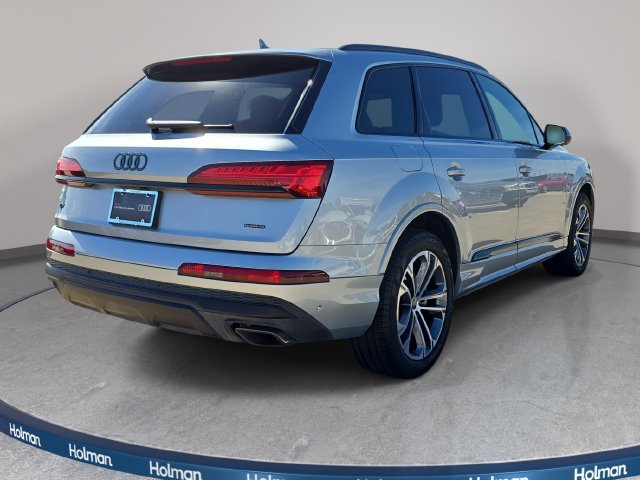 Certified 2026 Audi Q7 3.0T Premium w/ Convenience Plus Package AWD/4WD image 5
