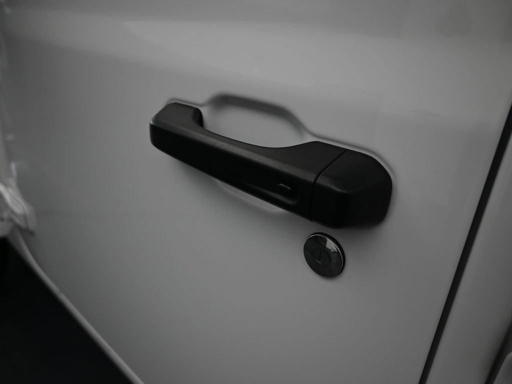 Used 2024 Jeep Gladiator Sport w/ Premium Package image 35