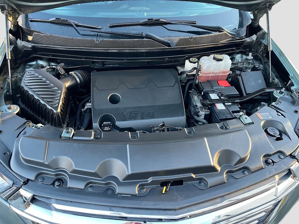 Used 2022 Chevrolet Traverse LT w/ LPO, Floor Liner Package image 31