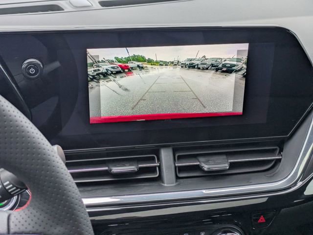 New 2026 Chevrolet Trax RS w/ Sunroof Package FWD image 19