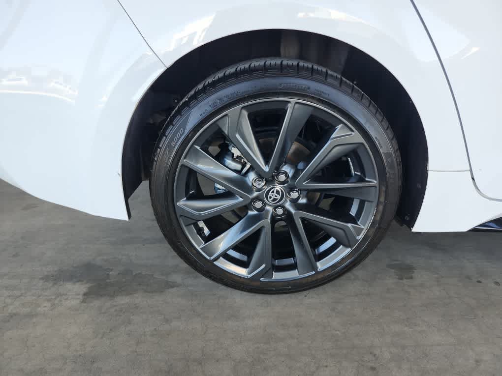 Used 2025 Toyota Corolla SE FWD image 9