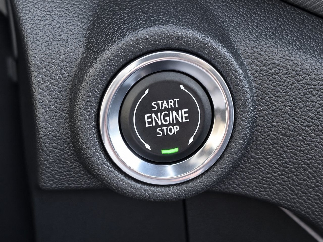 Certified 2023 Chevrolet TrailBlazer RS w/ Convenience Package FWD image 19