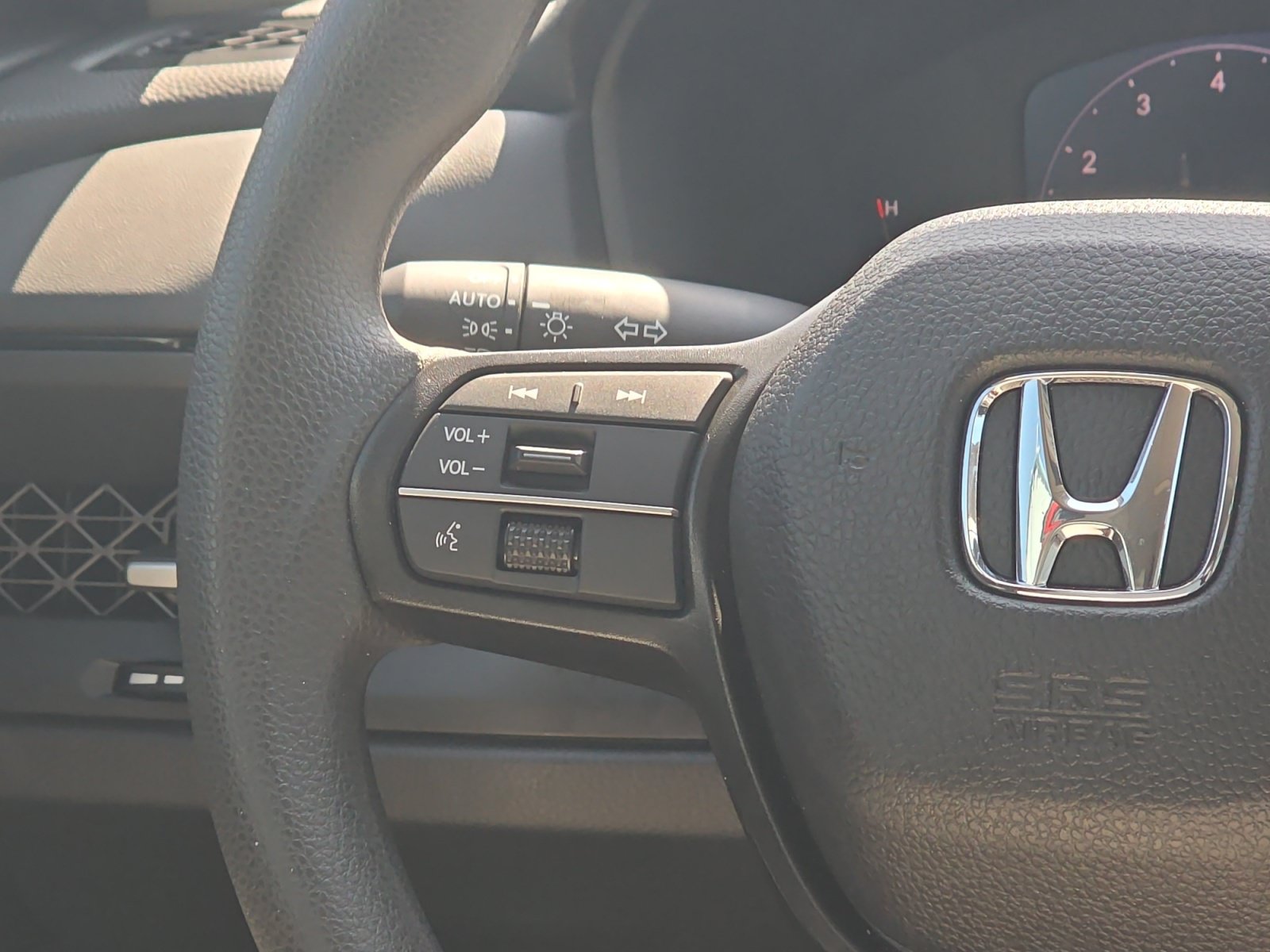 Used 2025 Honda Accord SE image 22
