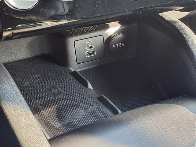 New 2026 Ford Escape Active w/ Active Premium Tech Pack FWD image 16