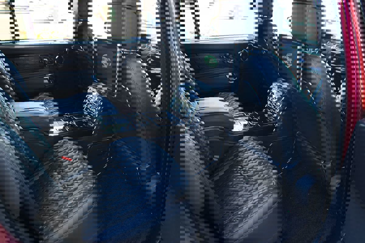 Used 2020 Land Rover Range Rover LWB SV Autobiography image 33