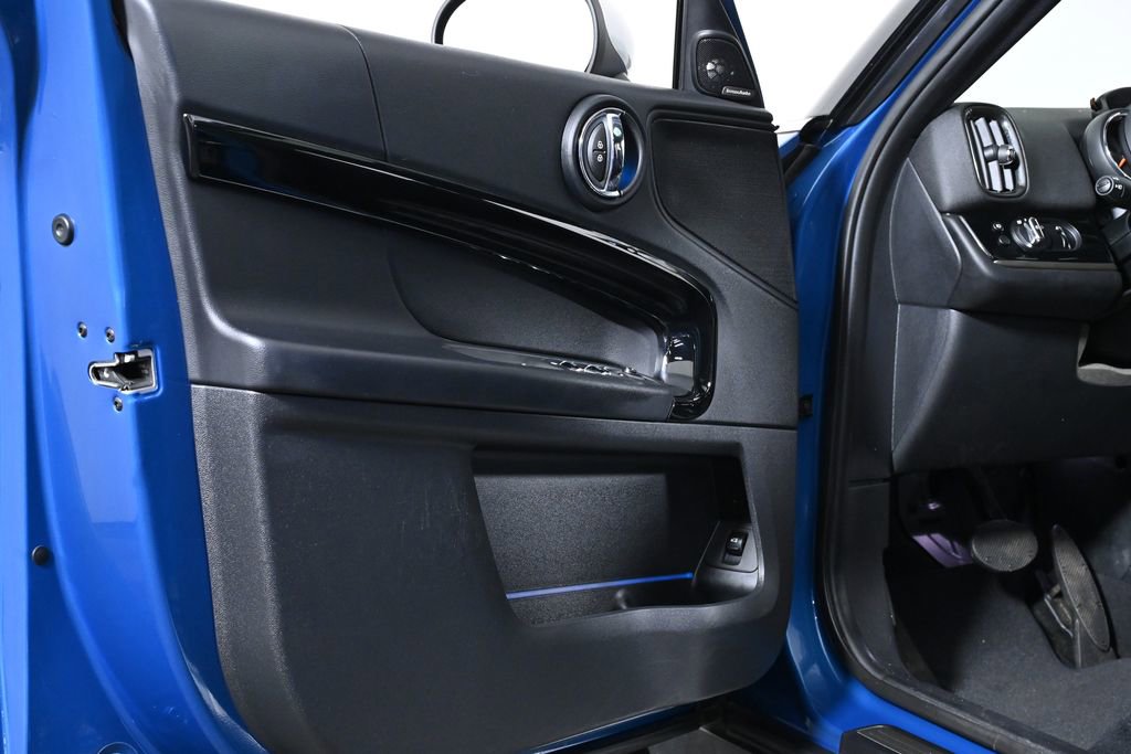 Used 2019 MINI Cooper Countryman S w/ Premium Package image 26