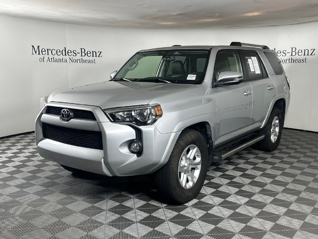 Used 2019 Toyota 4Runner SR5 Premium RWD image 3
