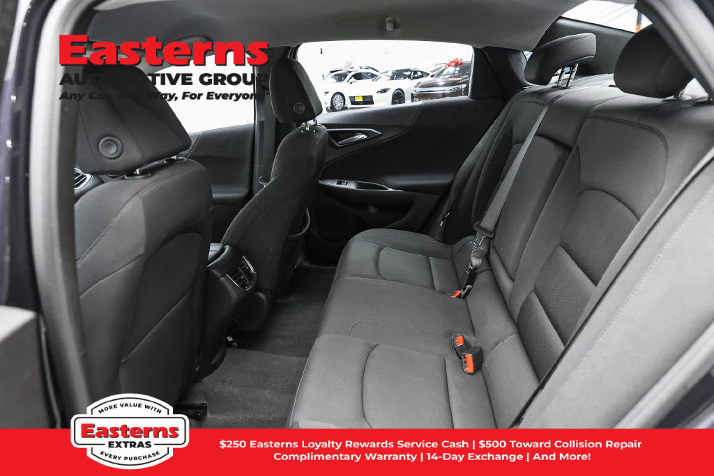 Used 2023 Chevrolet Malibu LT FWD image 22
