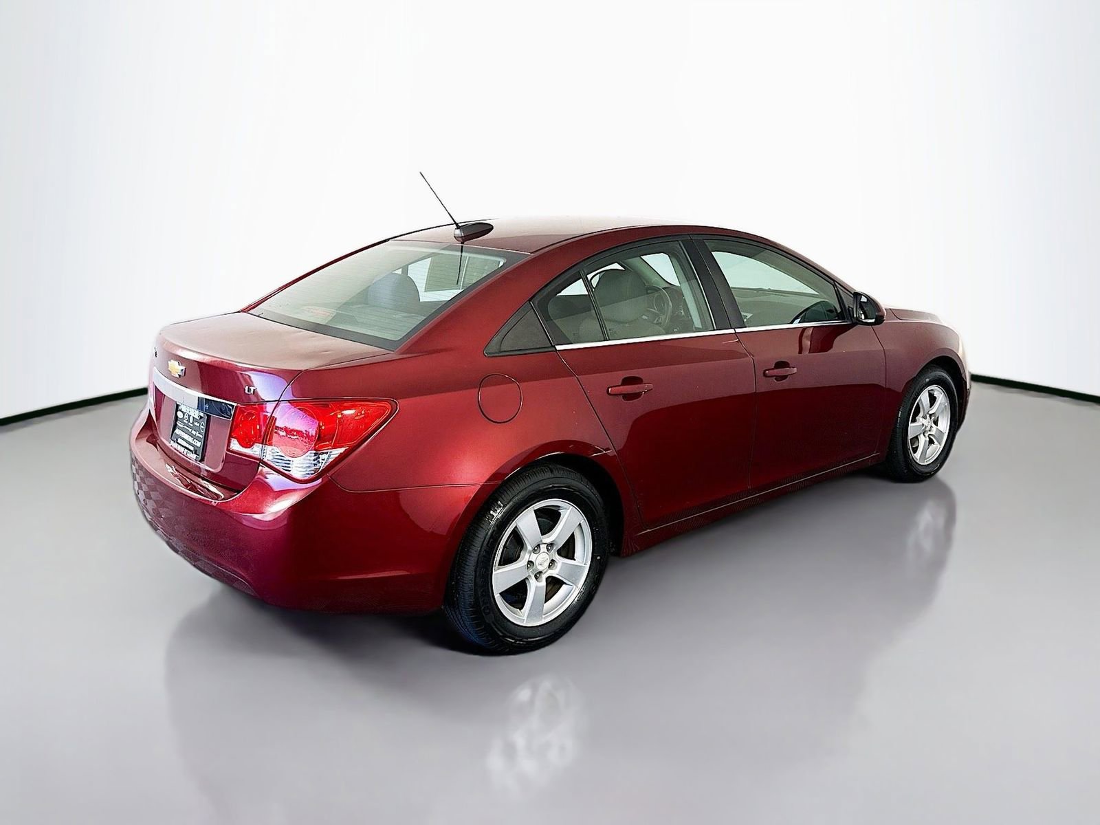Used 2015 Chevrolet Cruze LT FWD image 7