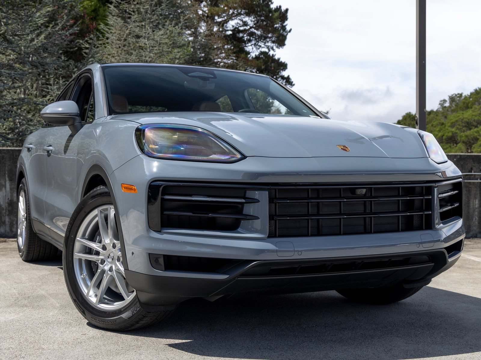 New 2026 Porsche Cayenne Coupe AWD/4WD image 9