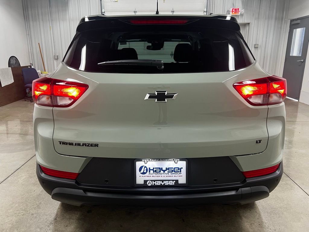 New 2026 Chevrolet TrailBlazer LT w/ Convenience Package FWD image 4