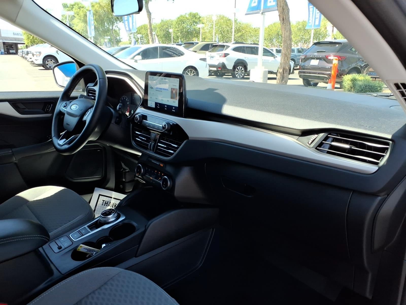 Used 2022 Ford Escape SE w/ Convenience Package FWD image 10