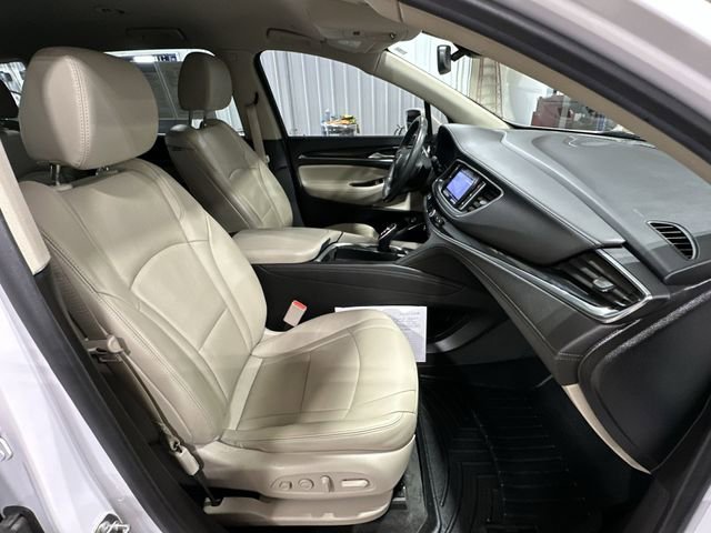 Used 2020 Buick Enclave Premium AWD/4WD image 29