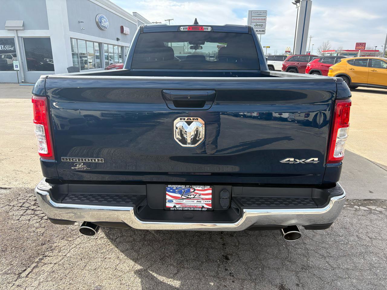 Used 2021 RAM 1500 Big Horn image 4