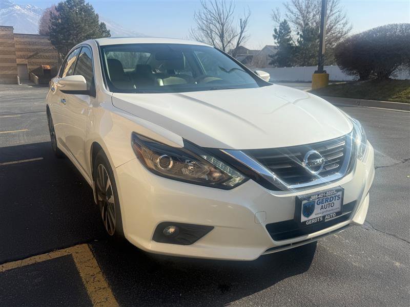 Used 2018 Nissan Altima 2.5 SL w/ 2.5 SL Technology Package image 7