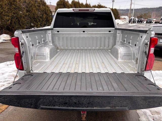 Used 2021 Chevrolet Silverado 1500 Custom image 15