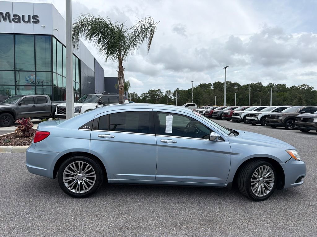 Used 2013 Chrysler 200 Limited FWD image 8