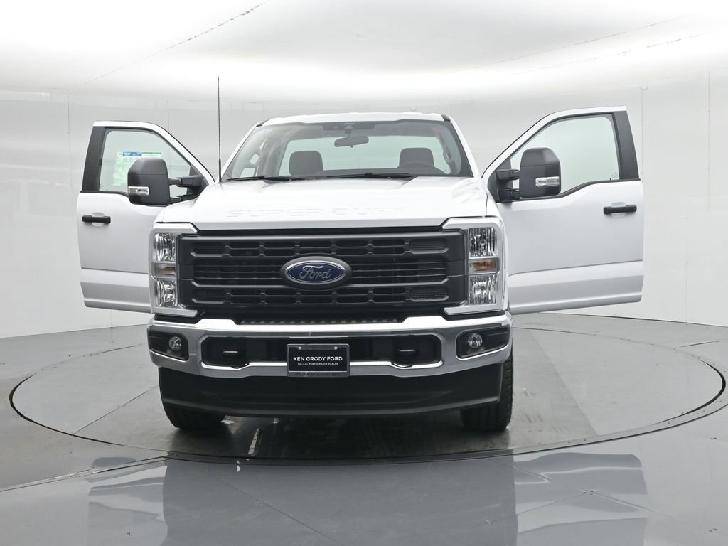 New 2026 Ford F350 XL w/ FX4 Off-Road Package AWD/4WD image 26