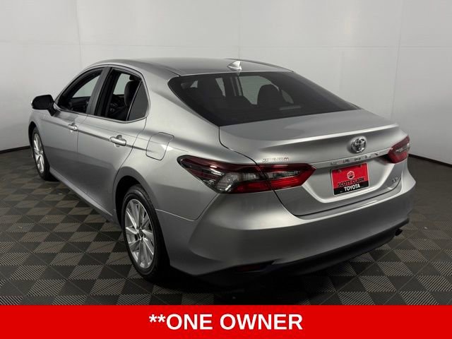 Used 2023 Toyota Camry LE image 6