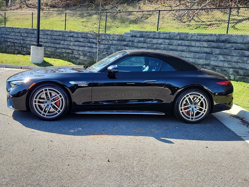 Used 2022 Mercedes-Benz SL 55 AMG 4MATIC image 16