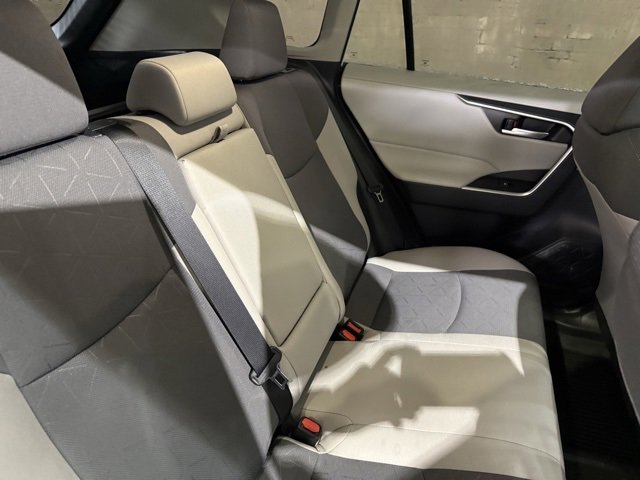 Used 2025 Toyota RAV4 XLE w/ Convenience Package image 24