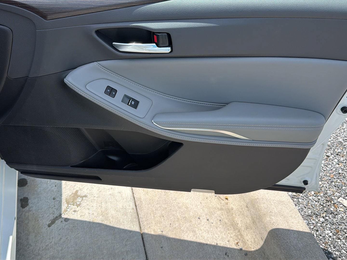 Used 2022 Toyota Avalon XLE w/ Moonroof Package FWD image 37