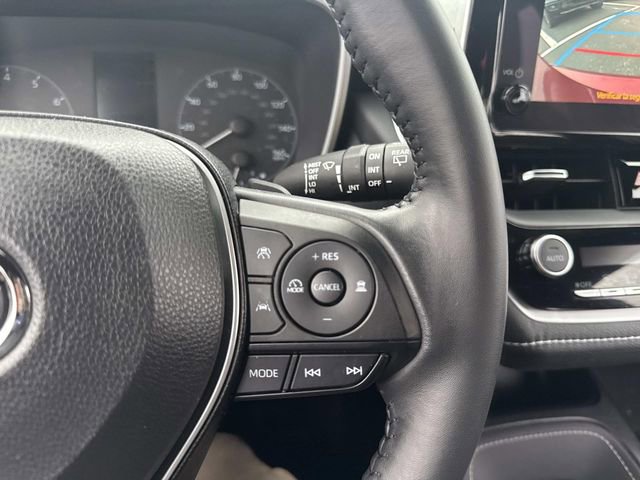 Used 2024 Toyota Corolla SE image 32
