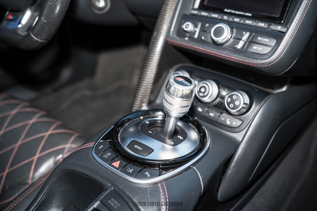 Used 2015 Audi R8 V8 w/ Full Leather Package image 45