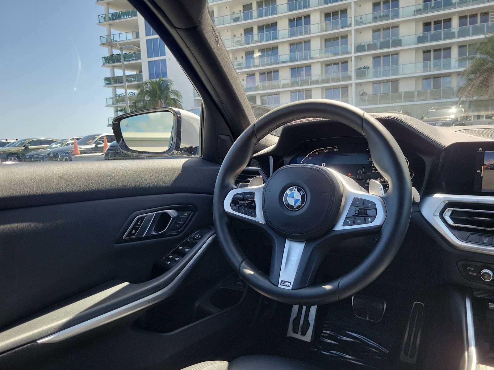 Used 2019 BMW 330i Sedan w/ M Sport Package RWD image 7