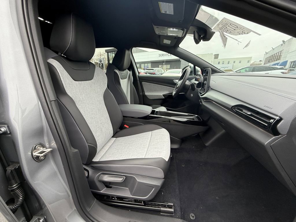 New 2025 Volkswagen ID.4 Pro image 20