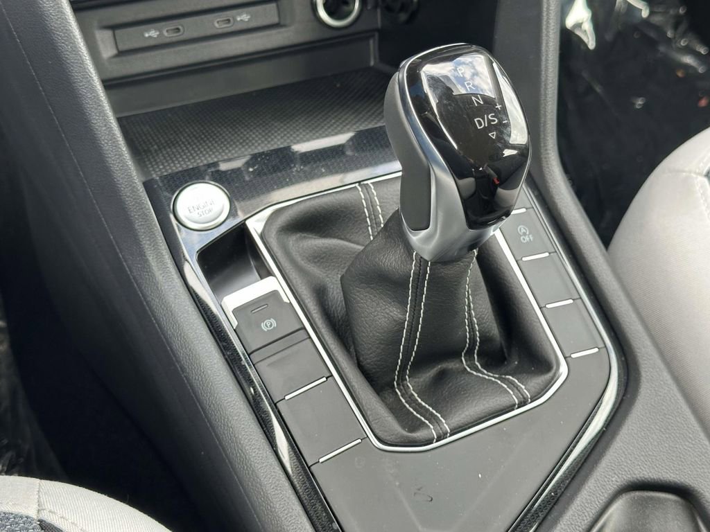 New 2025 Volkswagen Taos S FWD image 21