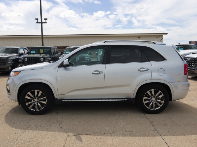 Used 2012 Kia Sorento SX w/ SX Premium Pkg AWD/4WD image 3